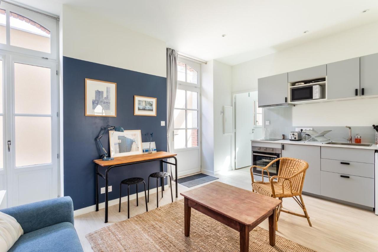 Les Carmelites - Appartements Dans L'Hyper-Centre De Rennes Ngoại thất bức ảnh